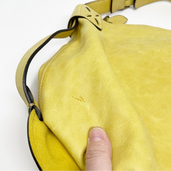 Mulberry Yellow Leather Hobo Bag Gold Buckle Hardware - Picture 16 of 16